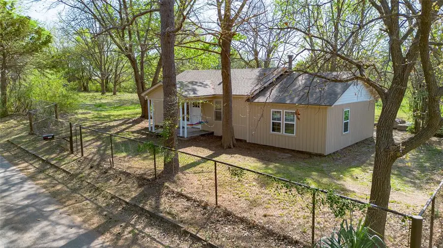 308 N Clayton Avenue, Wynnewood, OK 73098 - #2