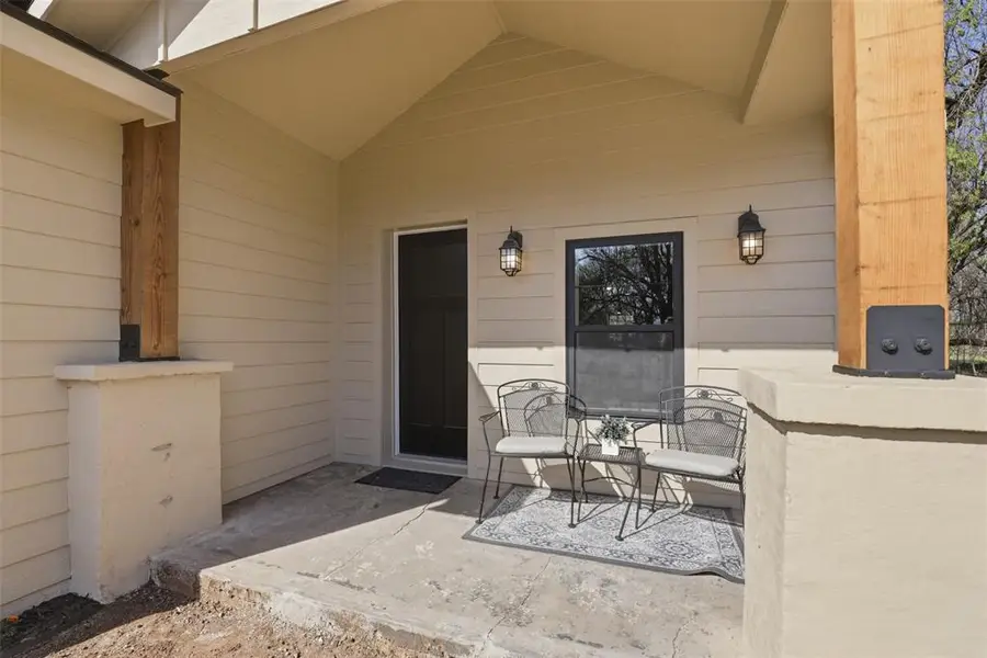 511 S 2nd Street, Guthrie, OK 73044 - #3