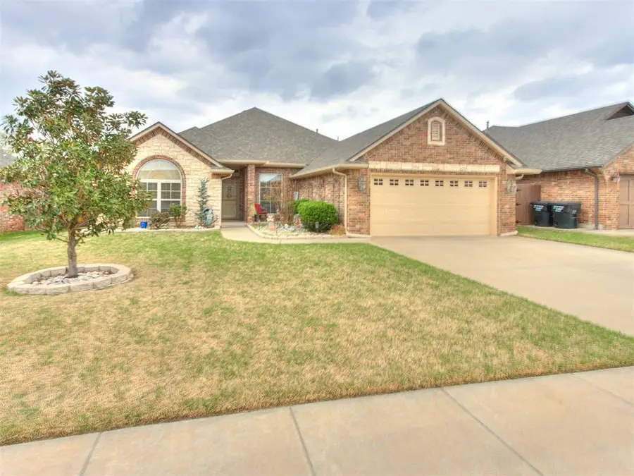 2713 SE 8th Street, Moore, OK 73160 - #3