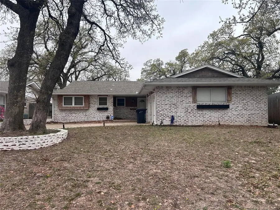 2121 N Markwell Avenue, Oklahoma City, OK 73127 - #2