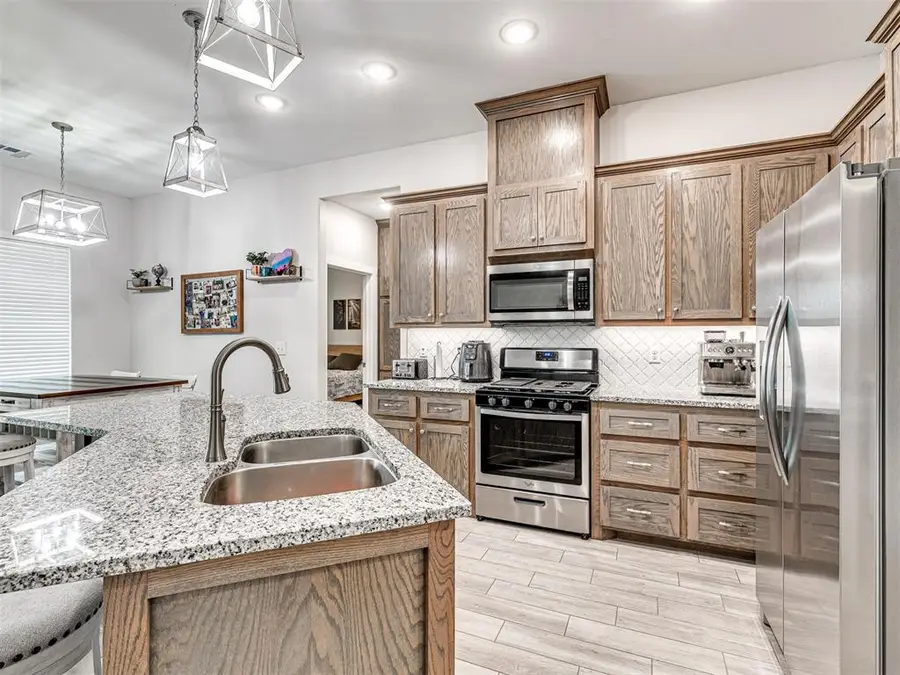 4520 Red Bird Road, Shawnee, OK 74804 - #3