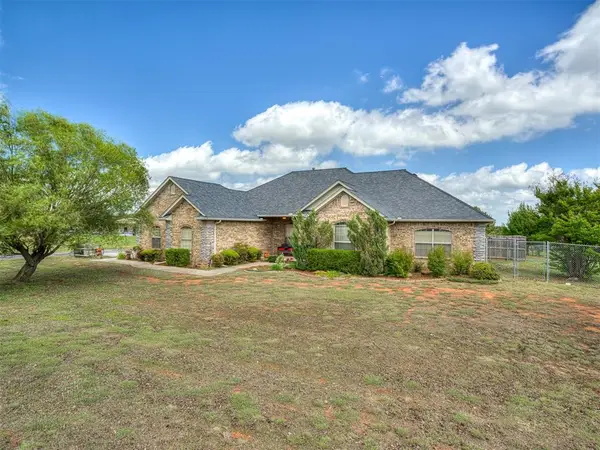 428 Summer Valley Road, Blanchard, OK 73010