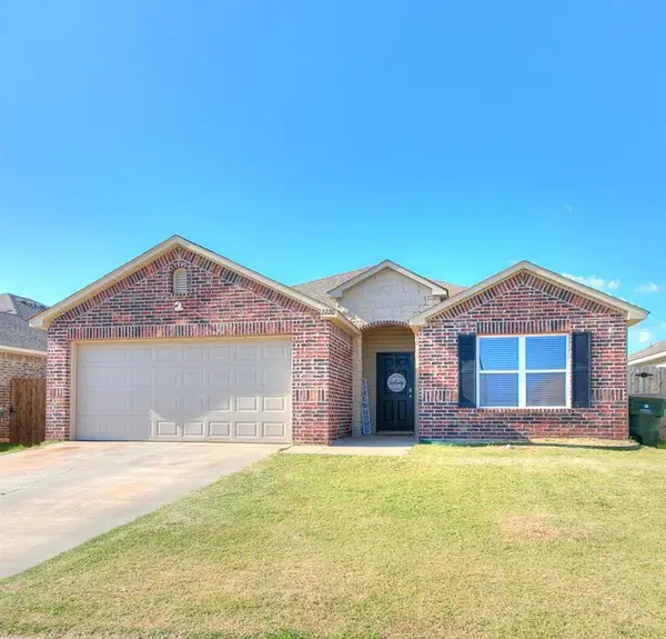 2220 Dillards Drive, Chickasha, OK 73018