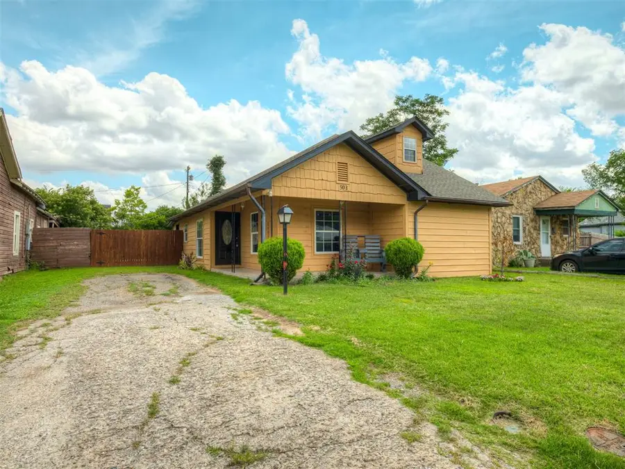 503 W Owens Street, El Reno, OK 73036 - #3