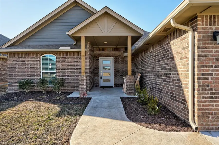 2820 Summit Crossing Parkway, Norman, OK 73071 - #3