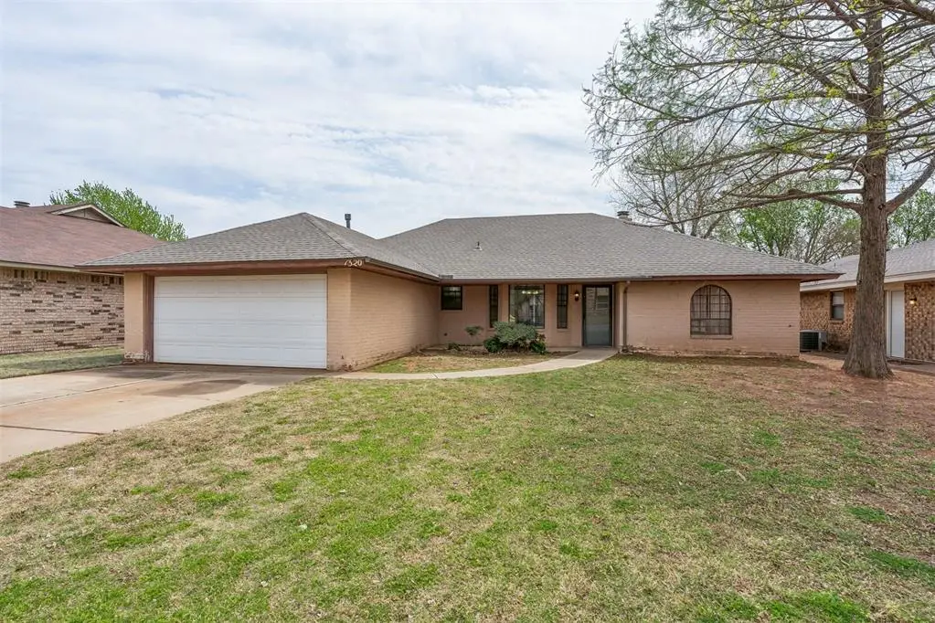 1320 Kelly Park Road, Edmond, OK 73003 - #1
