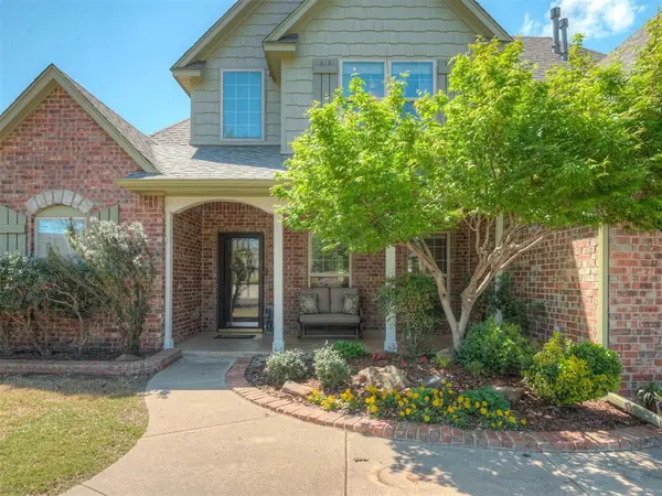 2716 NW 155th Street, Edmond, OK 73013