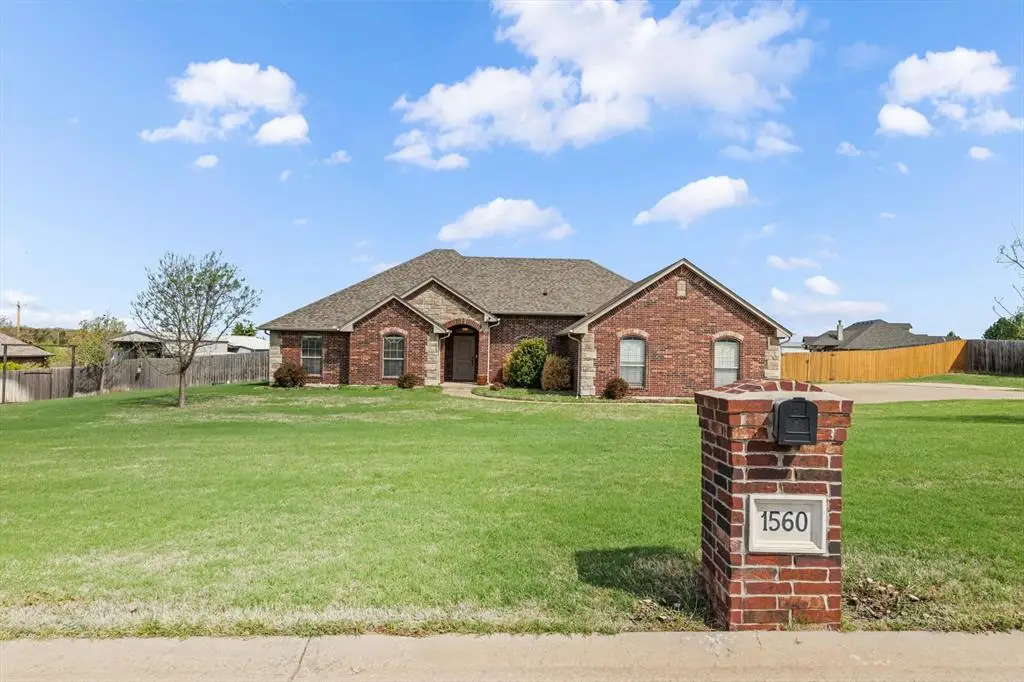 1560 Saddlecloth Trail, Guthrie, OK 73044 - #1