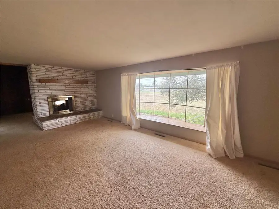 100 Helicopter Drive, Frederick, OK 73542 - #2