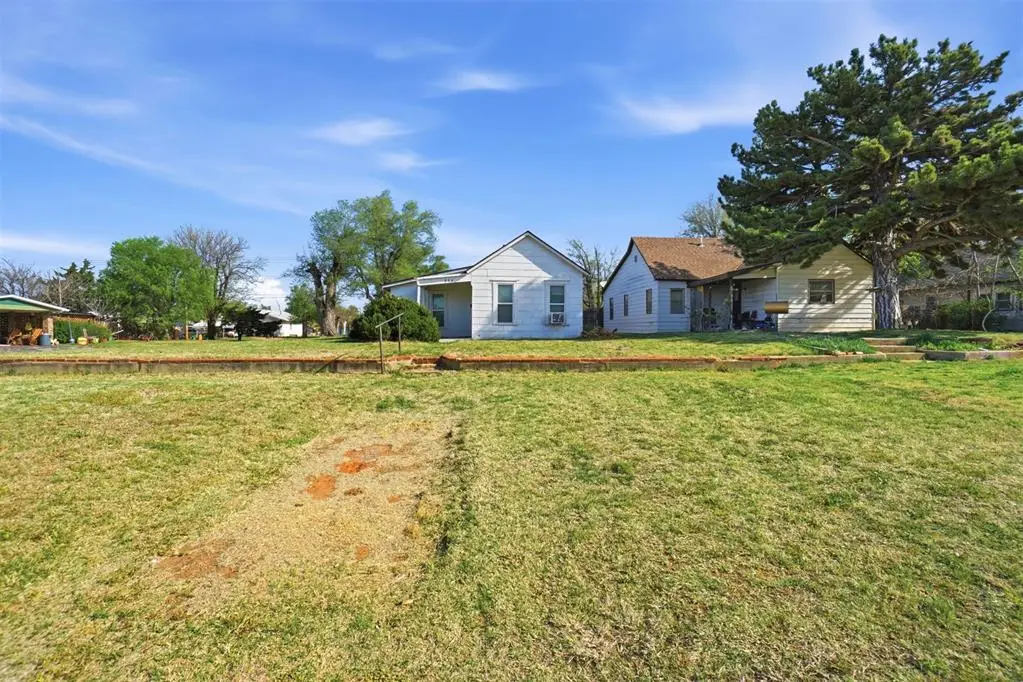 224 Texas Avenue, Woodward, OK 73801 - #1