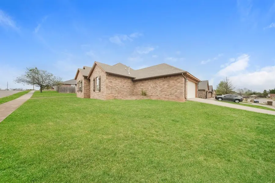 1701 Pinewood Drive, Moore, OK 73160 - #3