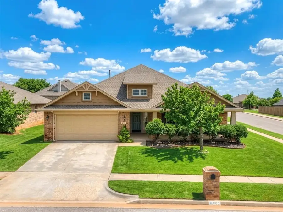 802 Sedona Drive, Norman, OK 73071 - #2