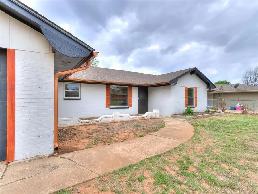 8920 Kenny Circle, Oklahoma City, OK 73132 - #2