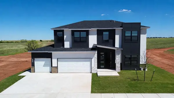 18020 Fields Drive, Edmond, OK 73012