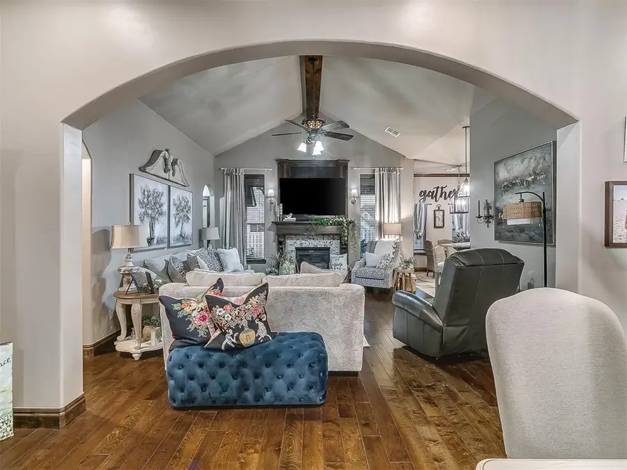 5808 Lindhurst Road, Edmond, OK 73034 - #3