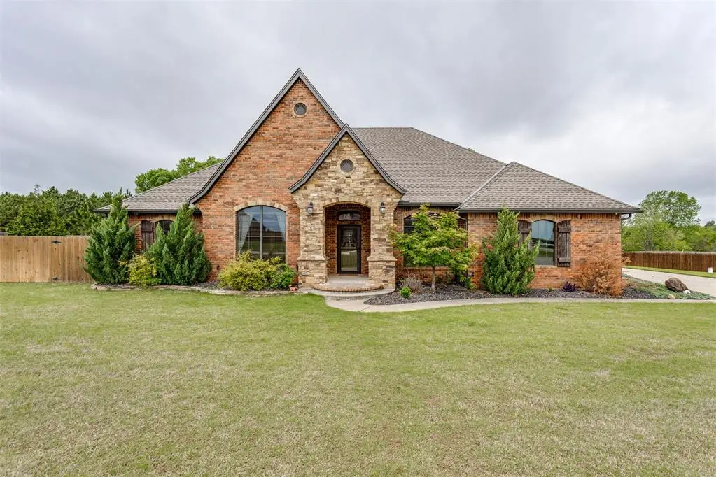 651 Fox Drive, Choctaw, OK 73020 - #1