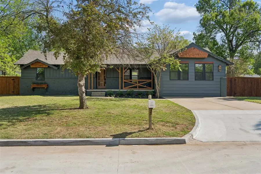 832 Oakbrook Drive, Norman, OK 73072 - #3