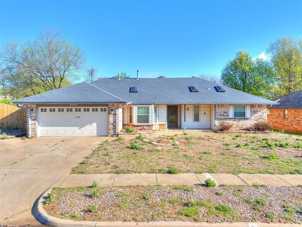 3201 Center Street, The Village, OK 73120 - #1