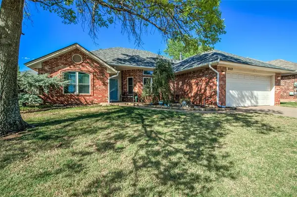 2117 Summer Hollow Lane, Edmond, OK 73013