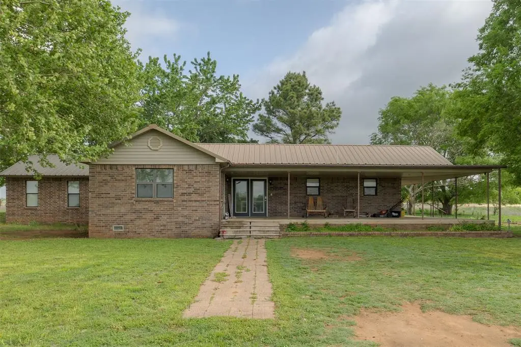 519 N Main Street, Elmore City, OK 73433 - #1