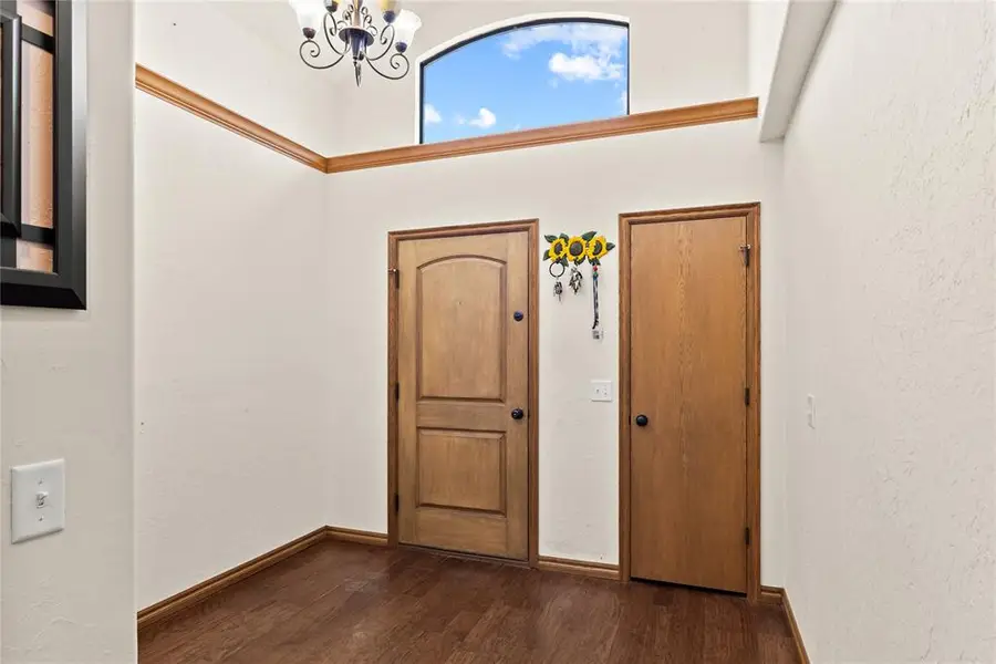 509 Walnut Street, Weatherford, OK 73096 - #2