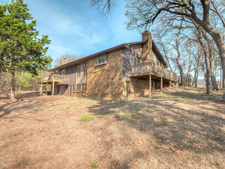 701 Timber Lane Drive, Anadarko, OK 73005 - #3