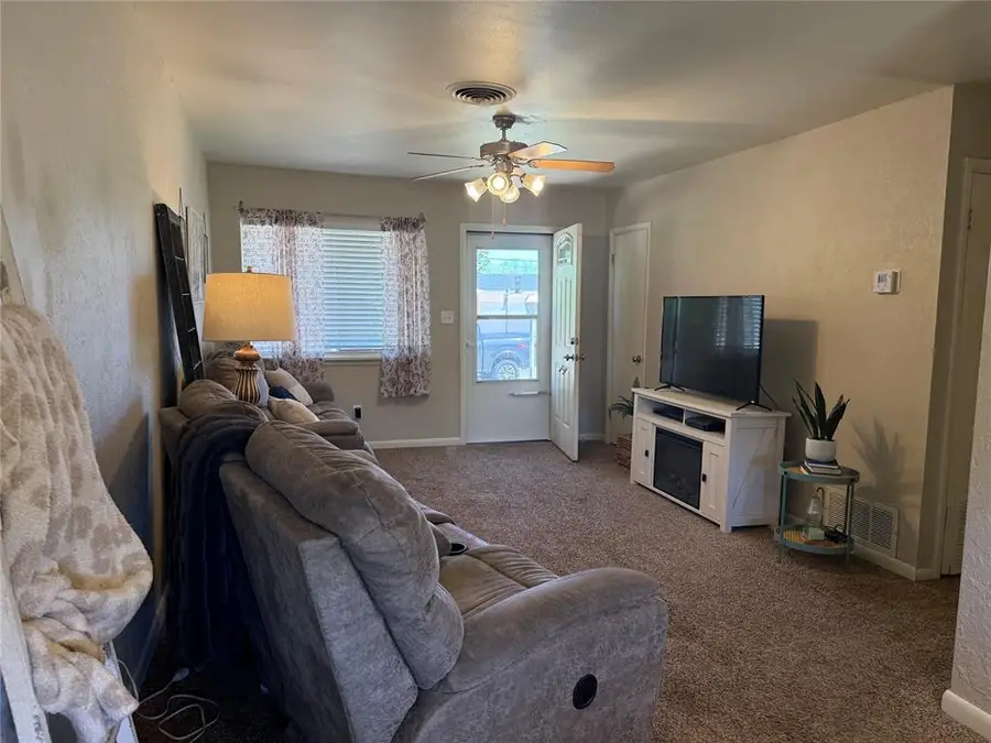 1120 Burns Street, Altus, OK 73521 - #3