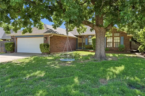 17132 Sunny Hollow Road, Edmond, OK 73012
