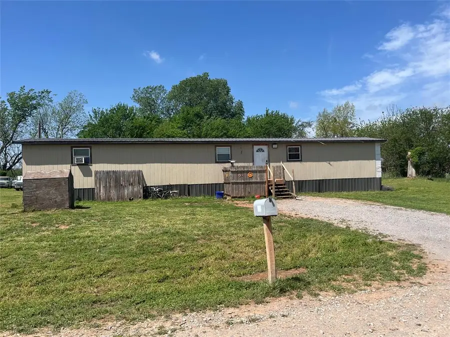 1525 N 14th Street, Guthrie, OK 73044 - #2