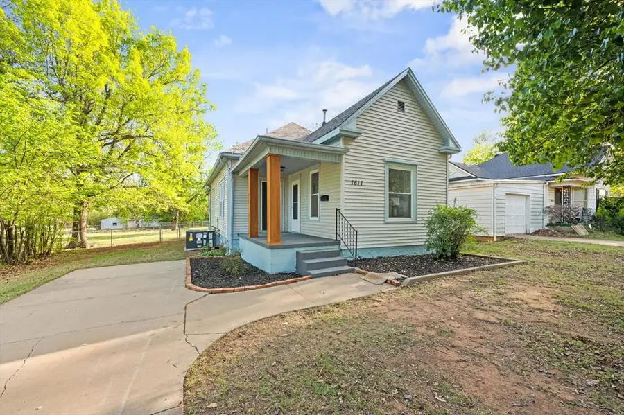 1617 W Logan Avenue, Guthrie, OK 73044 - #2