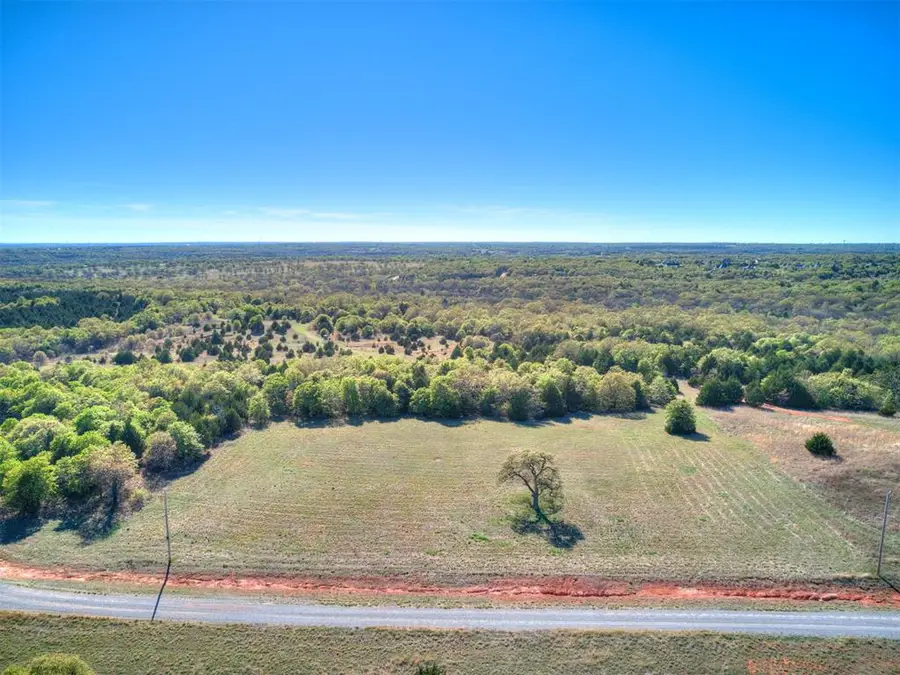 9504 Royal Oak Drive, Arcadia, OK 73007 - #2