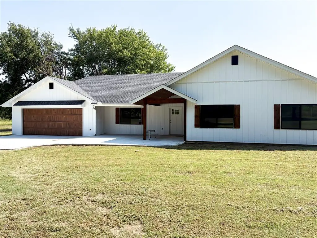 13049 N County Road 3400 Road, Stratford, OK 74872 - #1