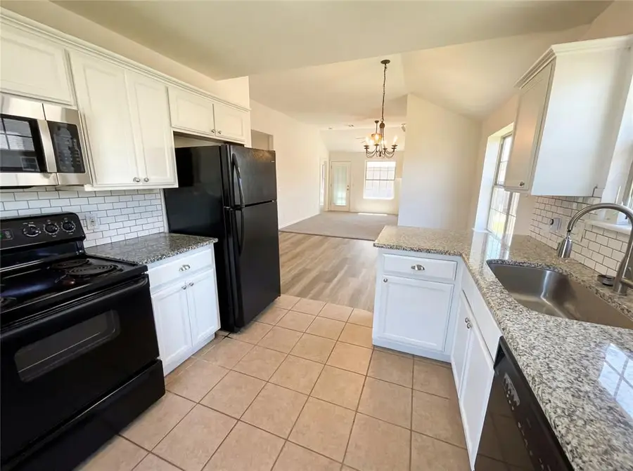 504 Woodbriar, Noble, OK 73068 - #2