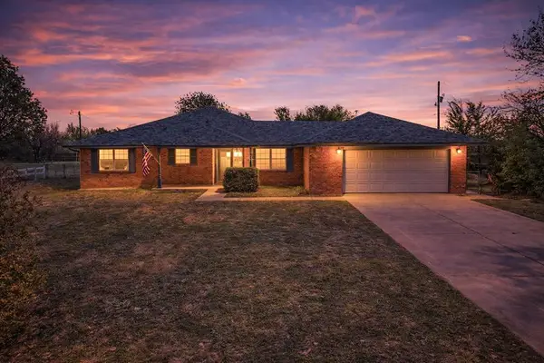 122 N Montebella Terrace, Mustang, OK 73064