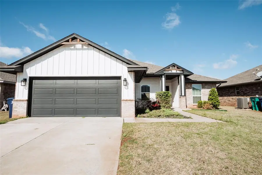 4705 Apatite Bluff Drive, Oklahoma City, OK 73179 - #3