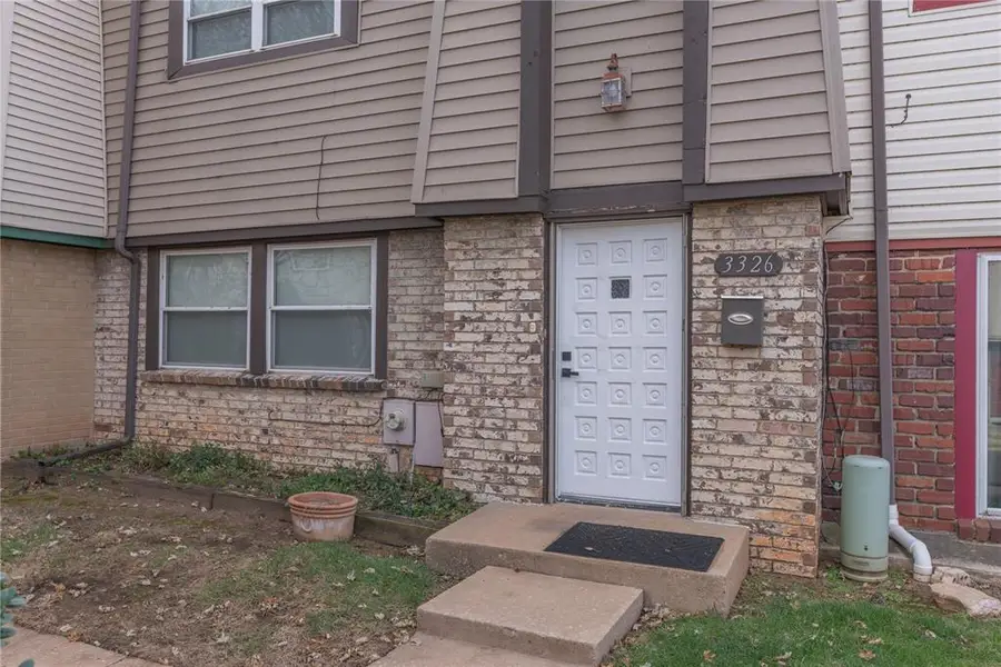 3326 Rock Creek Way, Oklahoma City, OK 73120 - #3