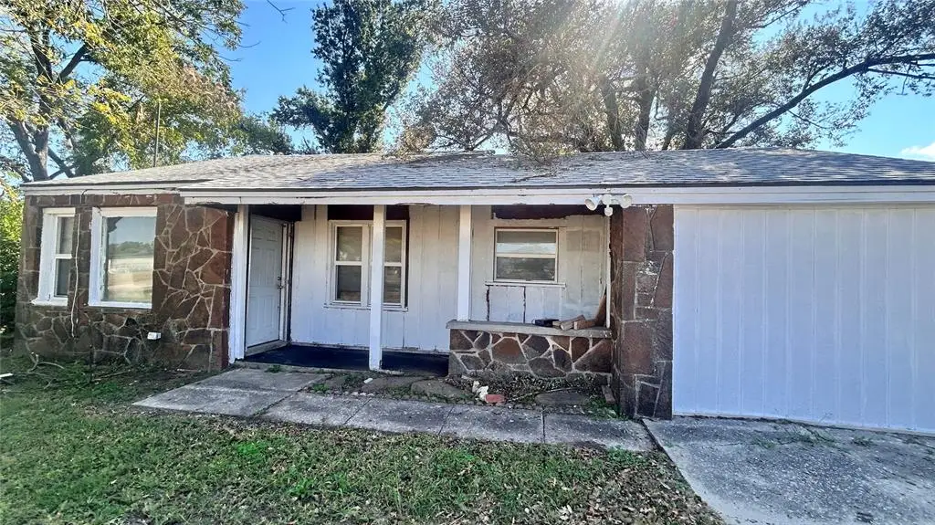 607 W Poplar Street, Shawnee, OK 74801 - #1