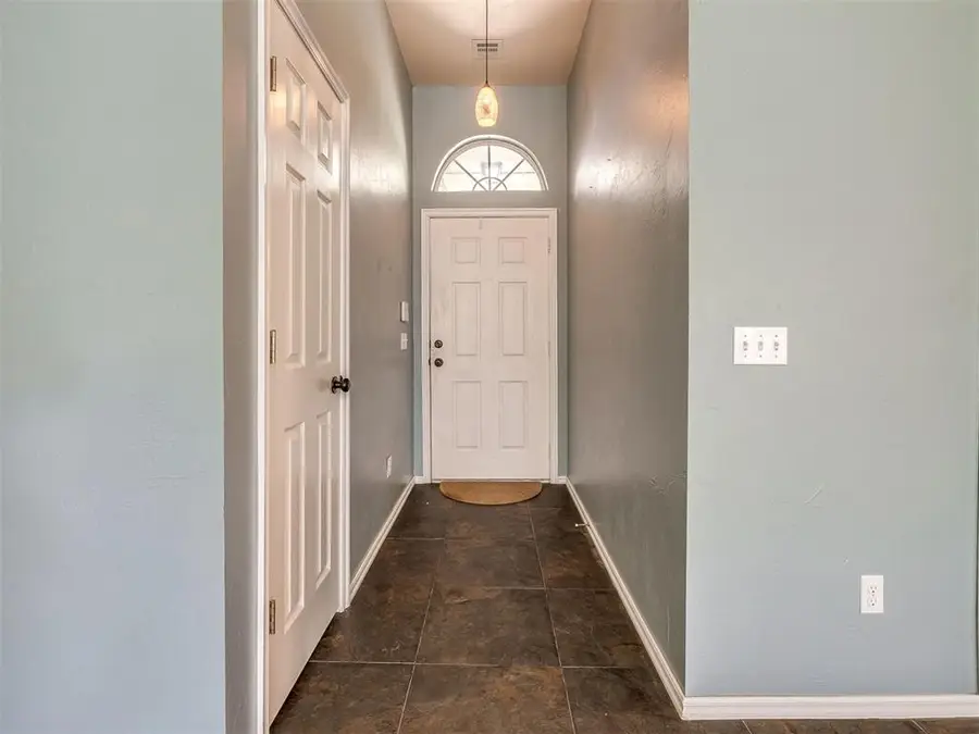 6800 NW 136th Place, Oklahoma City, OK 73142 - #3