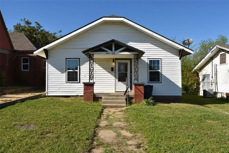 218 W Seminole Avenue, Seminole, OK 74868 - #2