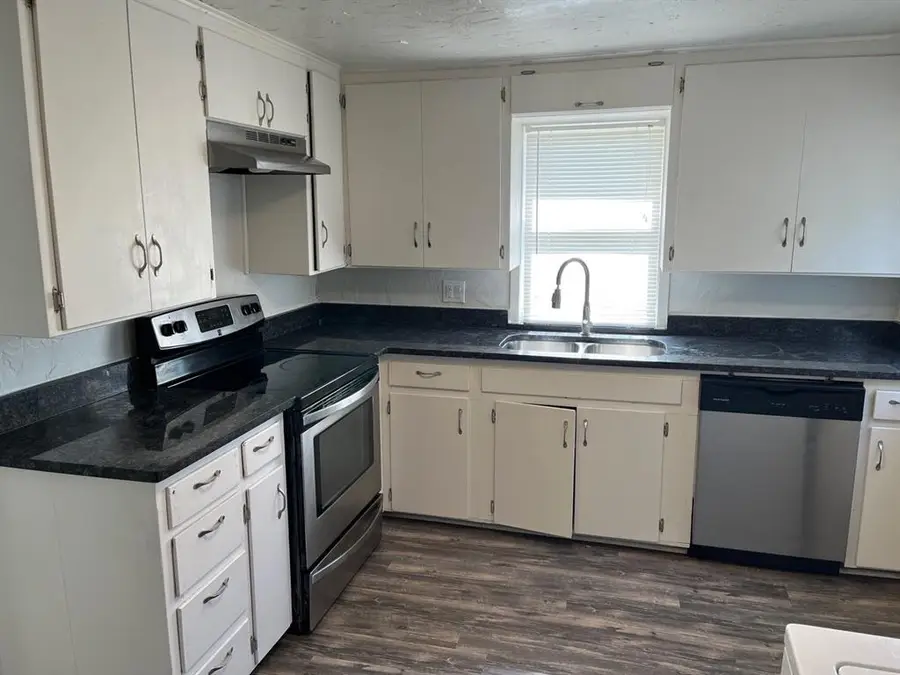 2912 N Independence Avenue, Oklahoma City, OK 73107 - #2