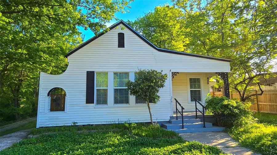 218 NW 5th Avenue, Ardmore, OK 73401 - #2