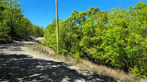 Rose Lane, Eufaula, OK 74432