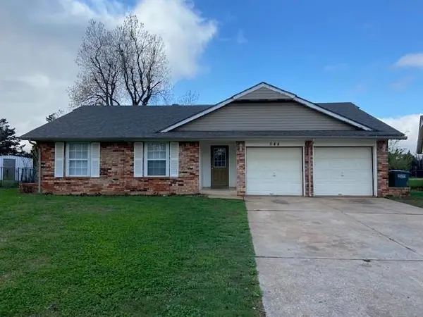 644 Howard Court, Edmond, OK 73003