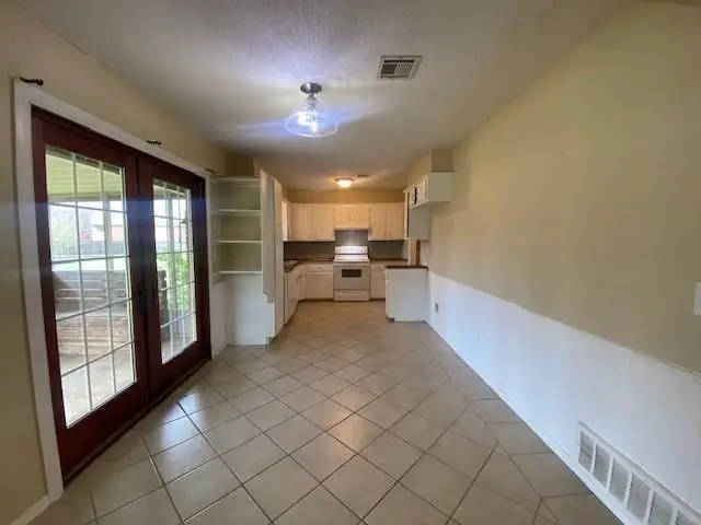 644 Howard Court, Edmond, OK 73003 - #3