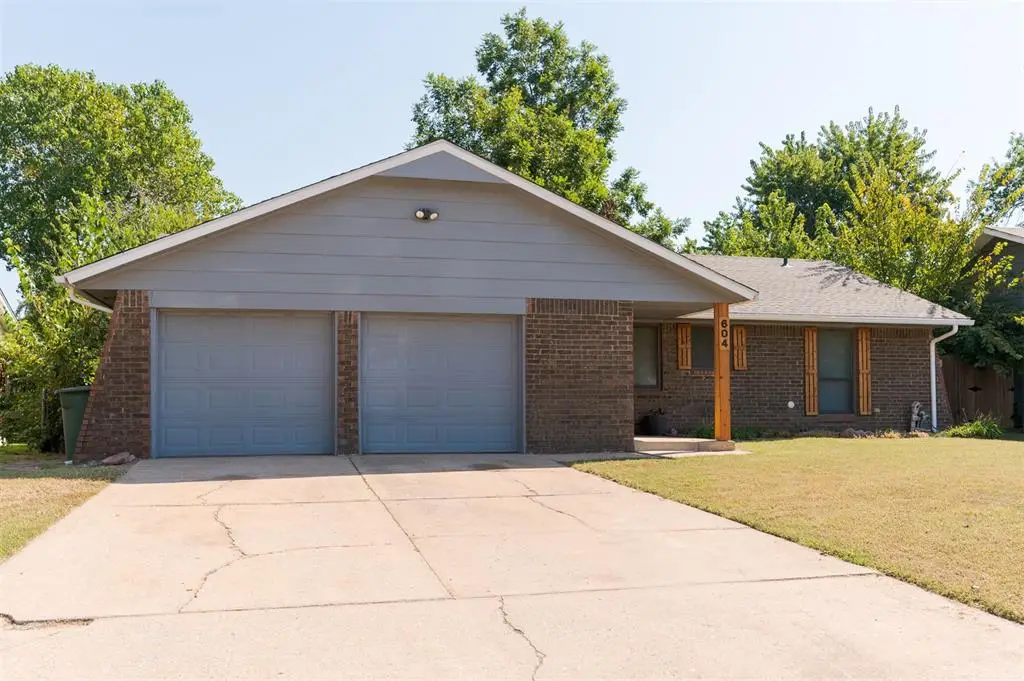604 Howard Court, Edmond, OK 73003 - #1