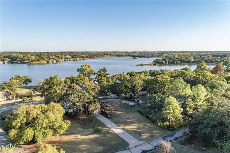 7 W Shore Drive, Arcadia, OK 73007 - #2