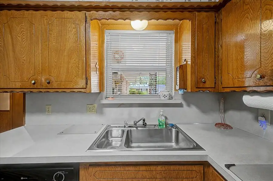 6420 S Harvey Place, Oklahoma City, OK 73139 - #3