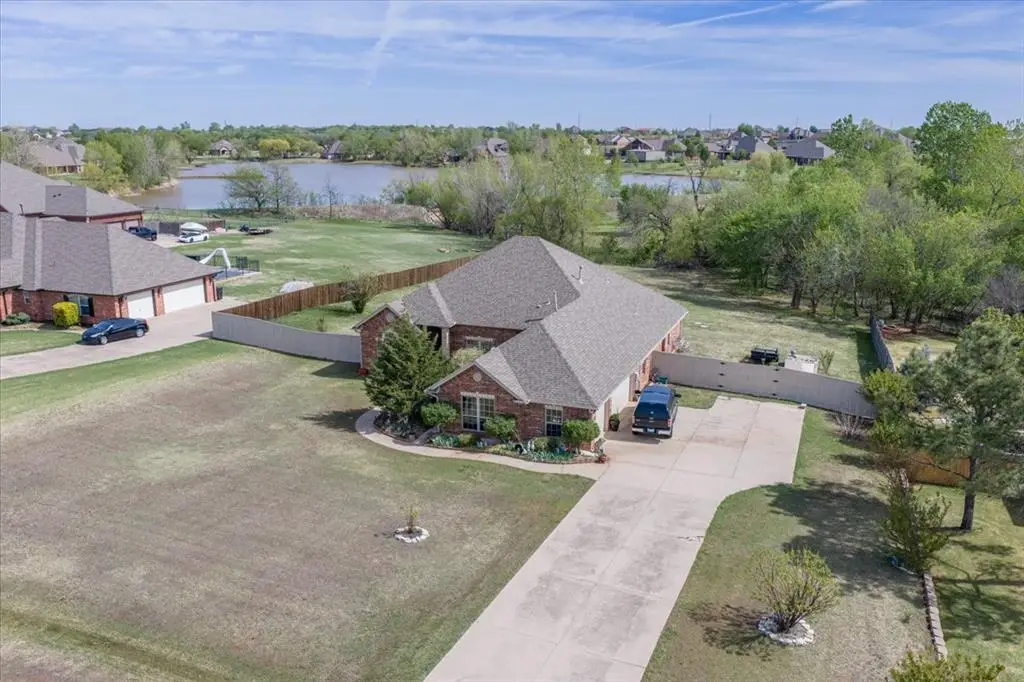 4701 Southcreek Road, Moore, OK 73165 - #1