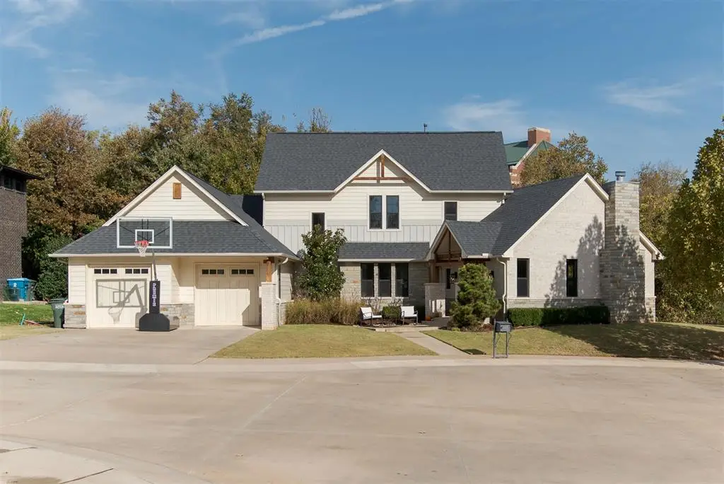 725 E Clegern Place Court, Edmond, OK 73034 - #1