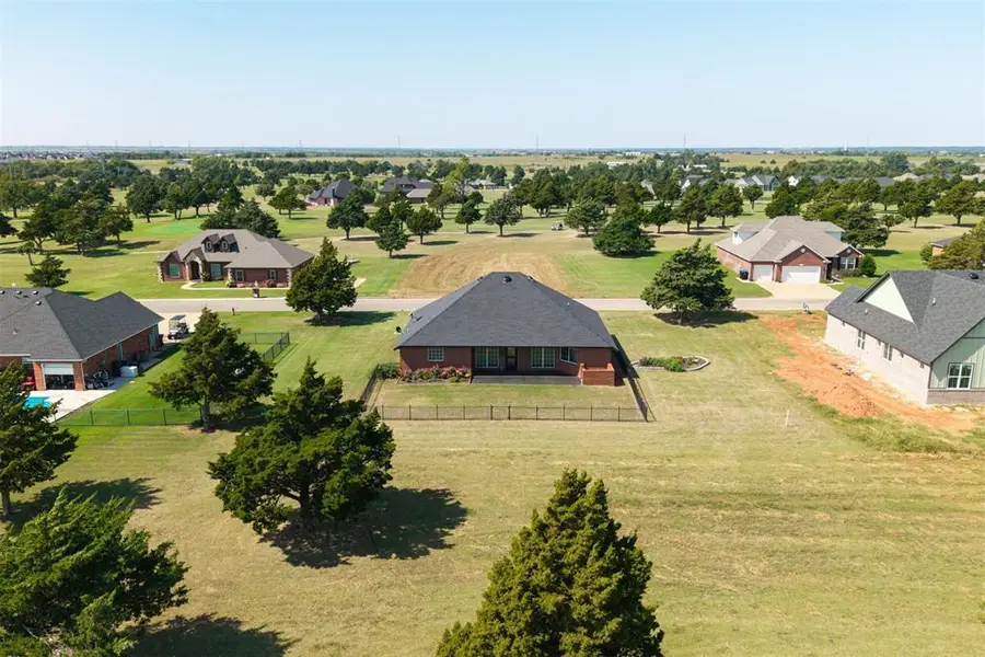 1920 Fairway Drive, Guthrie, OK 73044 - #3